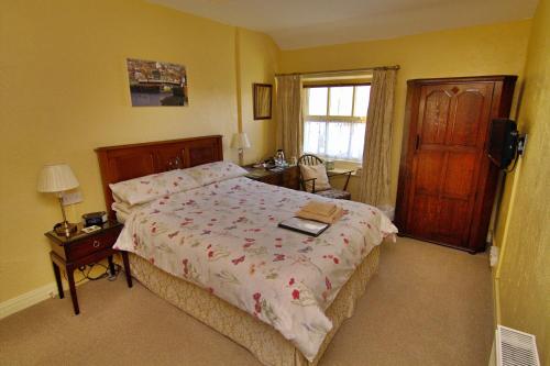 Wortley Cottage Guest House - image 8