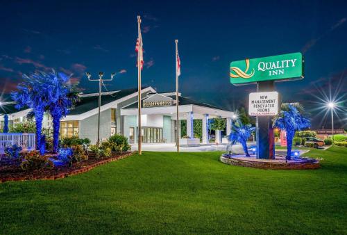 Quality Inn Greenville near University - image 5