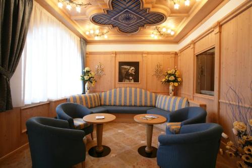 Hotel Garni La Roccia 5