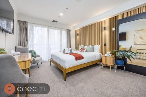 Restful Retreats on Queen Street, Auckland