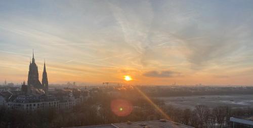 luxurious apartment with amazing view, Monachium