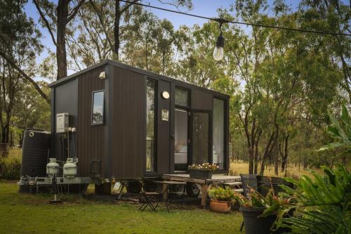 Bethesda Farmstead by Tiny Away