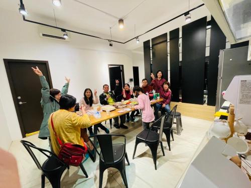 幸福時潮旅宿本館l宜蘭包棟民宿依人數開房, Jiaoxi (foto 7)
