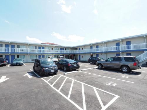 Photo - Seashire Inn & Suites