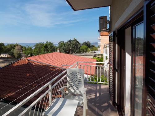Apartment with Garden View image 1