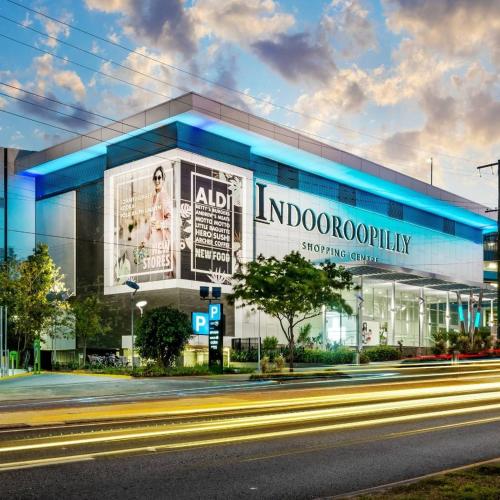 Modern 4BR 3Bath Duplex near Train Station Stylish Comfortable in ทูวอง