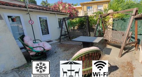 Small bedroom with kitchinette private garden 100 metres from sea - Location saisonnière - Argelès-sur-Mer