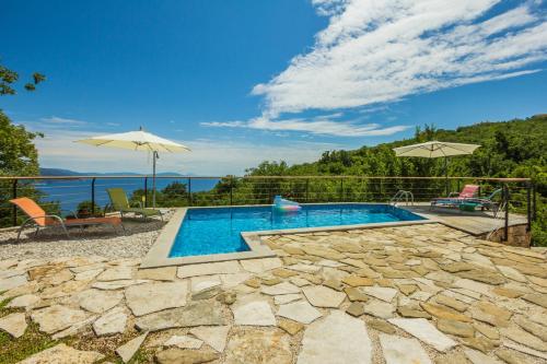 Ivanini secluded stone Villa with a stunning view