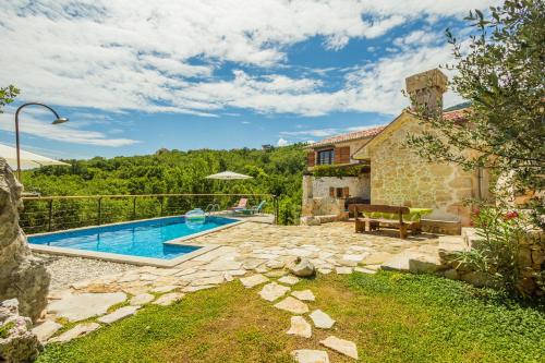 Ivanini secluded stone Villa with a stunning view