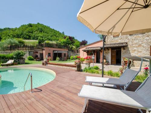  Pet-Friendly Villa with Pool in Urbino