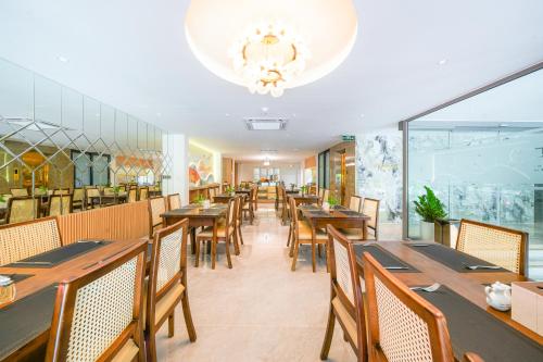 Kiến's Ocean Hotel - 레스토랑