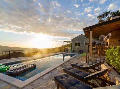 Villa Falcon Rook - image 12