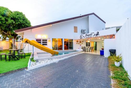 Jomtien 5BR Beach Pool Villa - JB5