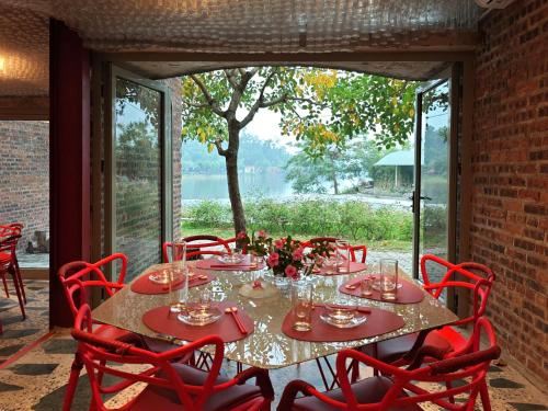 FIFTH SEASON RETREAT in Xuan Bang