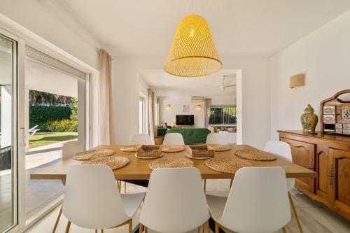 Casa el Sur Beachside in Marbella in เอล ปาไรโซ