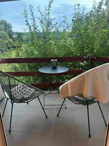 Laubushof - Idyllisches Apartment im Grunen mit Balkon in Villmar