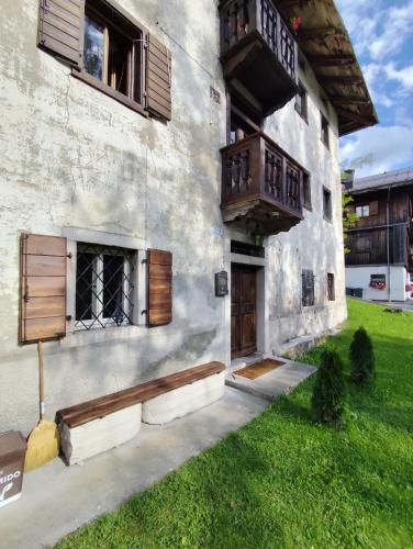 Alma Hunting Lodge in Borca di Cadore