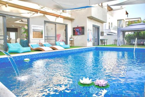 Piscina, Chill Villa - וילה מהממת עם בריכה פרטית מחוממת in Ashkelon