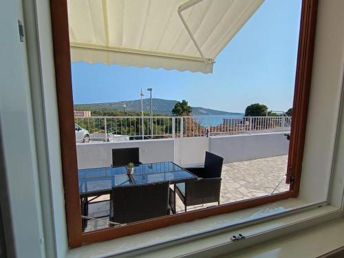 Apartment in Primosten with sea view, balcony, air conditioning, WiFi 5155-1