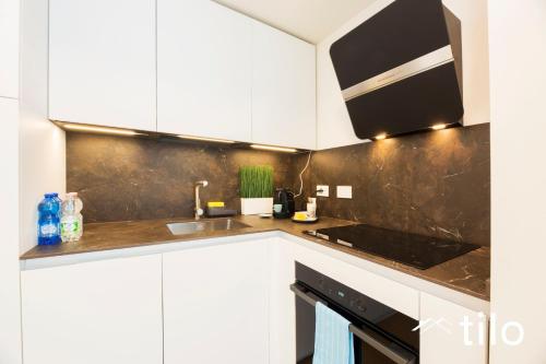 Waterfront Lux| Studio|A/C| Wifi By Tilo - image 2