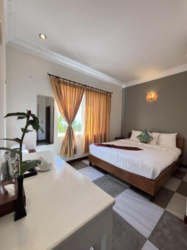 room detail thumbnail 0