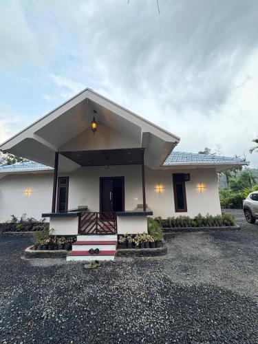 Banasura Mountain Villa