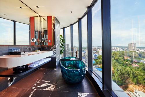Bathroom, TRIMULIA Hotel in Sihanoukville