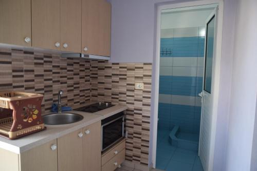 Andreas Apartments - image 5
