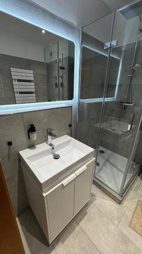 StayinDresden de Altbauperle mit Kingsize-Bett, Drážďany (fotografie 5)