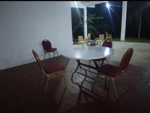 Sunway Family Resort in Parasangaswewa