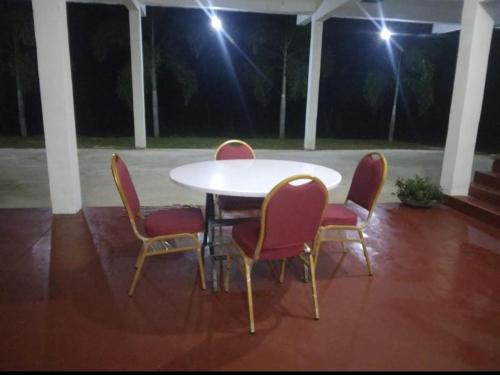 Sunway Family Resort in Parasangaswewa