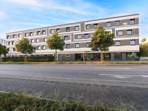 B&B Hotel Potsdam - image 11