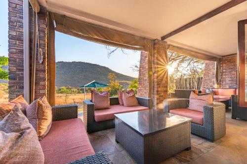 Kwa Maritane Lodge - 바/라운지