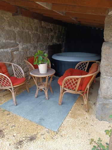 la grange du champ in Saint-Didier-en-Velay