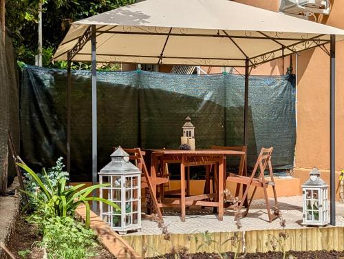 A szálláshely kívülről, Maison DomInes in Ciampino repülőtér