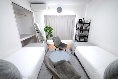 Close to Shinjuku!Twin beds,Projector,Appliances!