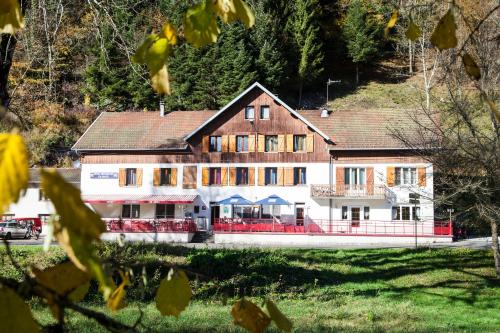 Hôtel Restaurant de Gigot (Hotel Restaurant de Gigot) in Montbeliardot