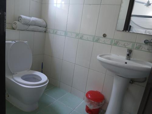Ary Homestay - On Corral Drive - Tap to explore photos