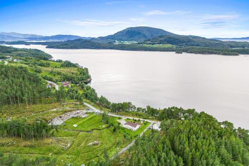 Apartment in peacefull surroundings in Adnavik