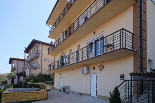 Apartman Berlin Sokobanja 2 - image 3