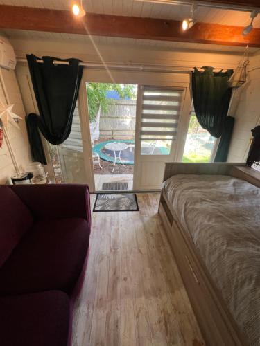 29 Park Avenue , Shoreham-by-Sea , Cozy Cabin 3