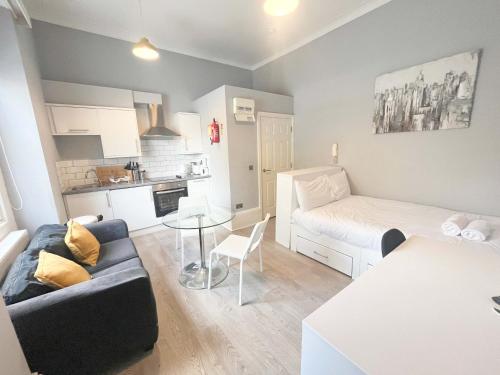 Beautiful studio - Whiteladies road, Bristol