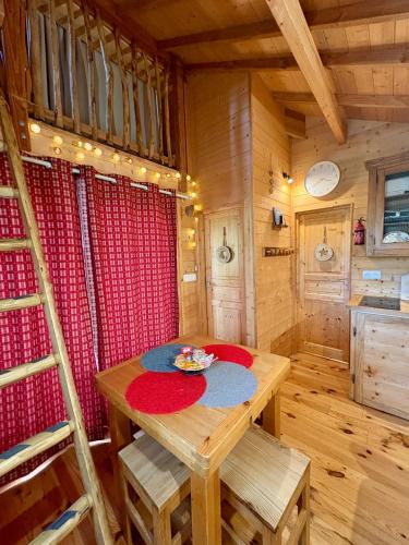 Facilities, La Cabane a l'Oree des Bornes in Thorens-Glieres