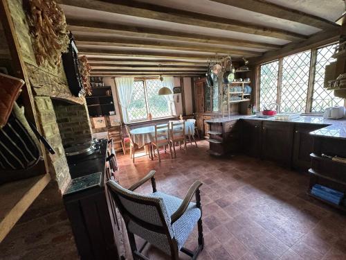 Quirky Castle on a lake in East Sussex in Cross In Hand