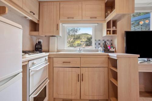 ห้องครัว, Kenya - Écuries du Mas di Gau (Kenya - Ecuries du Mas di Gau) in บริญอล