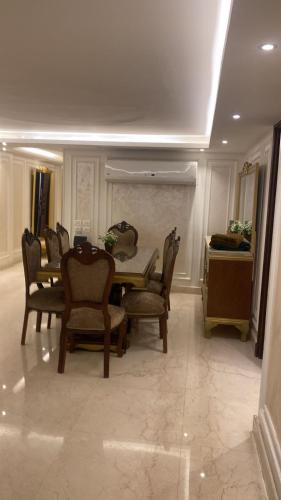 Zm apartment shehab Vib in Mohandesin