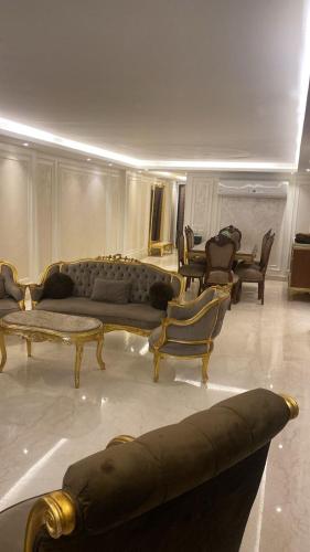 Zm apartment shehab Vib in Mohandesin