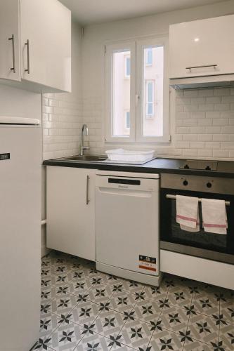 New cosy in Paris - image 7