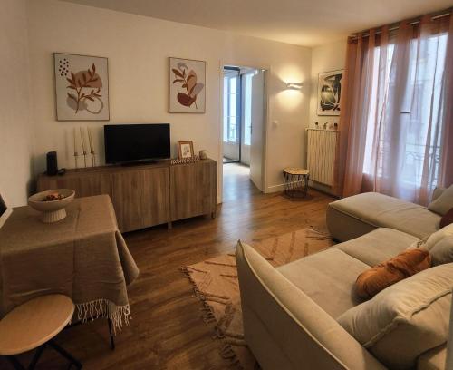 New cosy in Paris - image 6