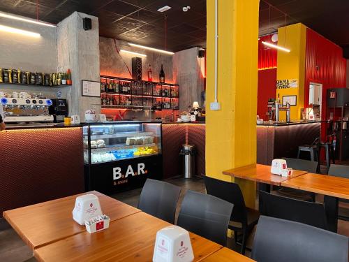 ผับ/เลาจน์, Hotello Trieste in ตริเอสต์